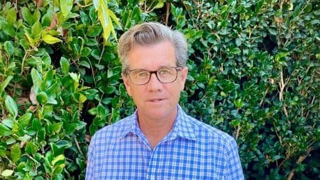 I was a middle manager for 30 years, and I still think companies are right to eliminate those roles. Here's why.