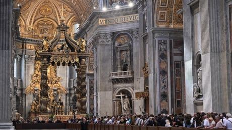 À Rome, récit d’une discrète veillée près du corps du pape au cœur de la nuit
