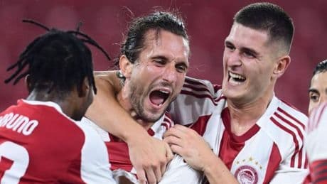 Milli futbolcu Yusuf Yazıcı sahalara golle döndü