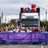 “Nooit meer stil”: tienduizenden vieren Pride in Berlijn, 6 tegenbetogers gearresteerd