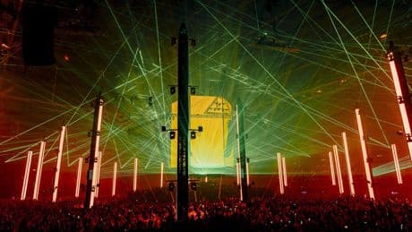 Nederlands hardtechnofeest breekt wereldrecord grootste lasershow ooit