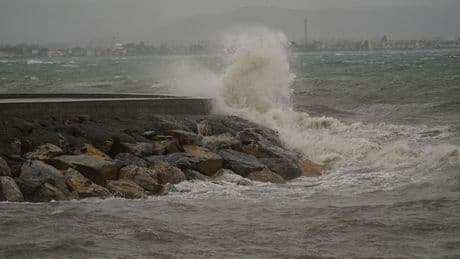 Meteoroloji'den iki bölge için fırtına uyarısı