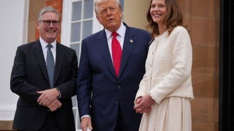 ‘Awkward’ Keir Starmer tried to rekindle ‘bromance’ with Donald Trump during visit