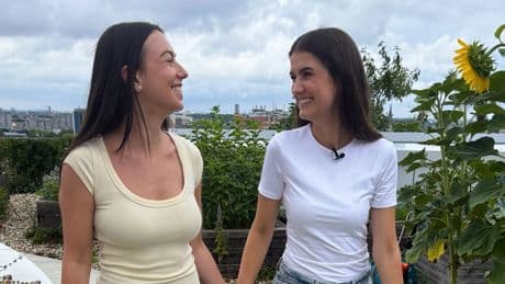Hüpfen Sie sich schön! - So gelingt das perfekte Urlaubsfoto