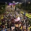 Thousands throng Jerusalem to press Netanyahu to agree deal to free hostages