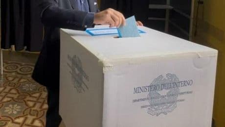 Genova e referendum, al via i test per i partiti