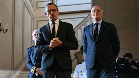 Bruno Retailleau dépasse pour la première fois Édouard Philippe en popularité dans un sondage