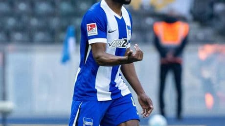 2. Fußball-Bundesliga: Hertha BSC verlängert Vertrag mit Zeefuik