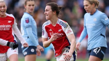 Lotte Wubben-Moy signs new Arsenal contract and looks ahead to ‘next chapter’