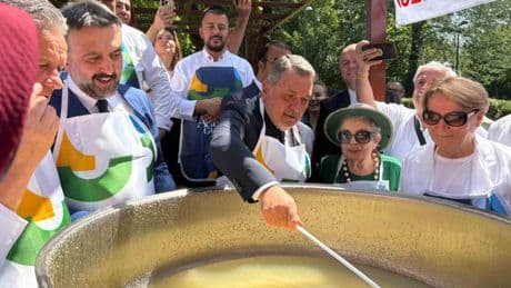 Ankara Gurme Festivali renkli görüntüler oluşturuyor