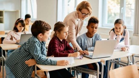 Arbeitsrecht: Berechnung der Arbeitszeit bei Lehrern