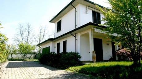 Il canale e la casa della nonna: perché si torna a parlare delle gemelle Cappa