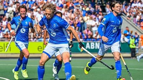 Jip Janssen vernedert Bloemendaal in play-offs, vrouwen SCHC geven Pinoké hockeyles