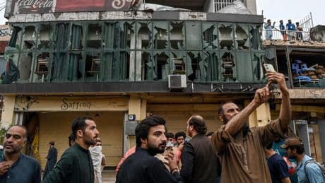 Na Indiase raketaanvallen op Pakistan is ook de strijd om de waarheid ontbrand