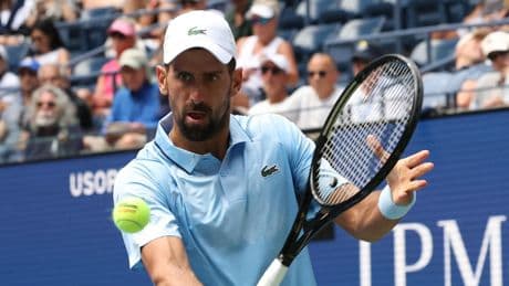 US Open : accroché par Svajda, Djokovic qualifié pour le troisième tour