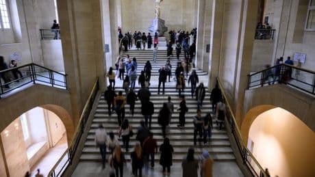 "40 ans après la pyramide", Rachida Dati annonce le lancement un concours d'architecture pour la rénovation du Louvre