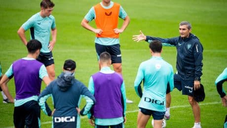 Un jugador del Athletic no se corta y se une a las 'calabazas' de Nico Williams al Barça: "¿Qué le diría si viene a por mi? Que no"