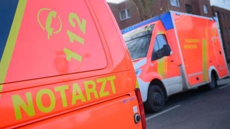 Verkehrsunfall: Handy setzt automatisch Notruf ab: ein Verletzter geborgen