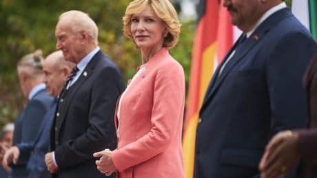 “Rumours, nuit blanche au sommet” : y a-t-il quelqu’un pour sauver le G7 ?