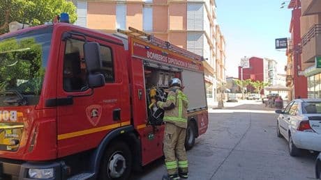 Herido grave un niño de 5 años en un incendio cuando estaba solo en casa en Zaragoza