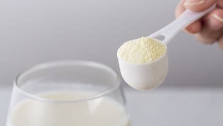 Teens are trying to bulk up on protein supplements. What should parents watch for?