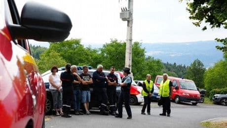 Mueren tres espectadores arrollados durante un rally en Francia