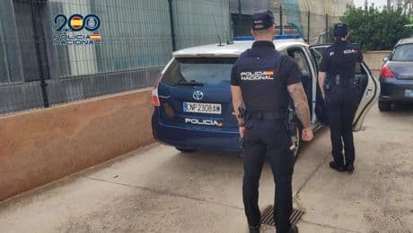 Matan a un joven de 25 años y hieren de gravedad a su hermano de 17 en una reyerta