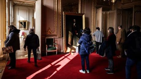Hausse des tarifs en vue pour les visiteurs extra-européens dans plusieurs musées français