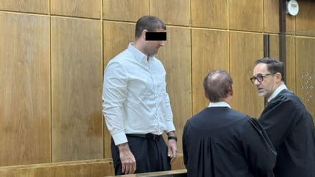 Gefahr für Rechtsstaat, so die Richterin - Kokain-Dealer abkassiert! Haft für Polizisten