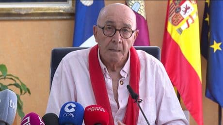El alcalde socialista de Noblejas pone fin a cinco días de huelga de hambre para presionar a Page