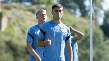 Gorrotxategi sigue al margen y su presencia en Mestalla cada vez se complica más