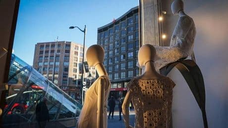 Sfera Moyua reabre en Bilbao una tienda más luminosa, gigante y cálida
