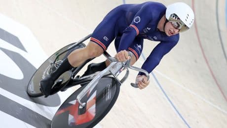 Britse baansprinter Richardson neemt wereldrecord 200 meter over van Lavreysen