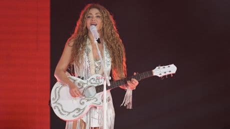 «Les immigrés vivent dans une peur constante» : Shakira dénonce la politique anti-immigration de Trump