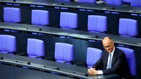Merz, tocado pero no hundido: el conservador gobernará Alemania con una coalición frágil y bajo fuego amigo