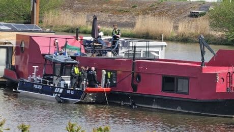 In Hamburg - Bestseller-Autorin auf ihrem Hausboot ermordet