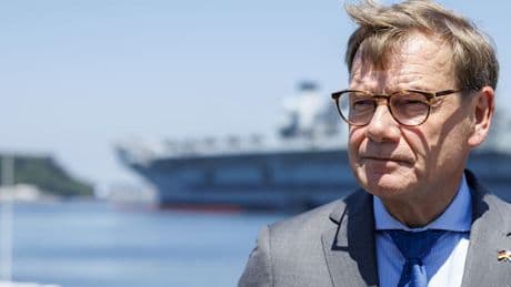 Außenminister aus Deutschland, Frankreich und Großbritannien sprechen mit iranischem Kollegen
