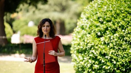 Ayuso pide a los ciudadanos que acudan a la manifestación del domingo en la capital