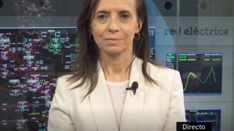 Beatriz Corredor no dimite: tenemos el mejor sistema eléctrico del mundo
