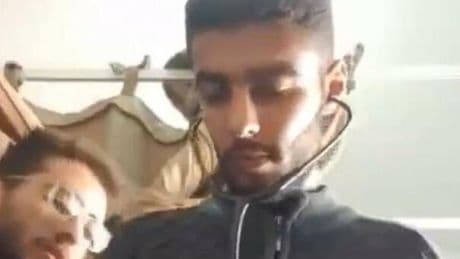 Le voci da Gaza: «Cadranno altre bombe, ma la paura maggiore resta morire di fame»