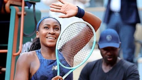 Coco Gauff voor vijfde keer op rij naar kwartfinales Roland Garros