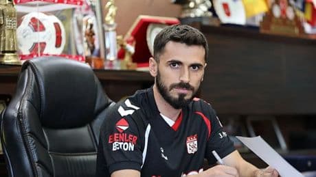 Valon Ethemi resmen Sivasspor’da
