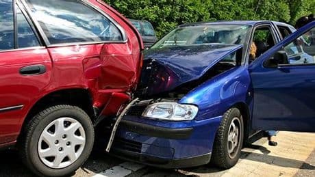 Así es como puedes evitar un accidente de tráfico en verano según la DGT