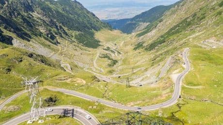 Conducir al límite: las carreteras más peligrosas de Europa