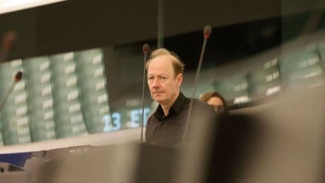 Düsterer Blick auf die Zukunft: Martin Sonneborn wird 60: "Ich bin praktisch tot"