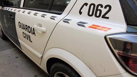 La Guardia Civil detiene a una mujer por su presunta relación con la muerte violenta de su pareja en San Roque (Cádiz)