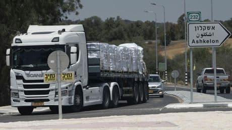 Israel: 93 Lkw mit Hilfsgütern erreichen Gaza – aber noch nicht die Notleidenden