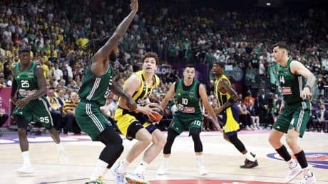 Fenerbahçe Beko ve Panathinaikos, Final Four'da bir kez daha rakip olacak