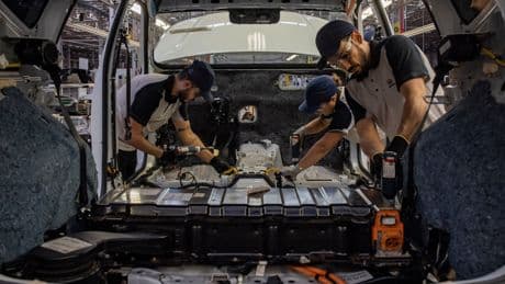 Chinese Car Giants Rush Into Brazil With Dreams of Dominating a Continent