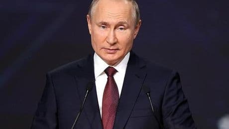 Rusya duyurdu: Putin'in helikopterine İHA saldırısı